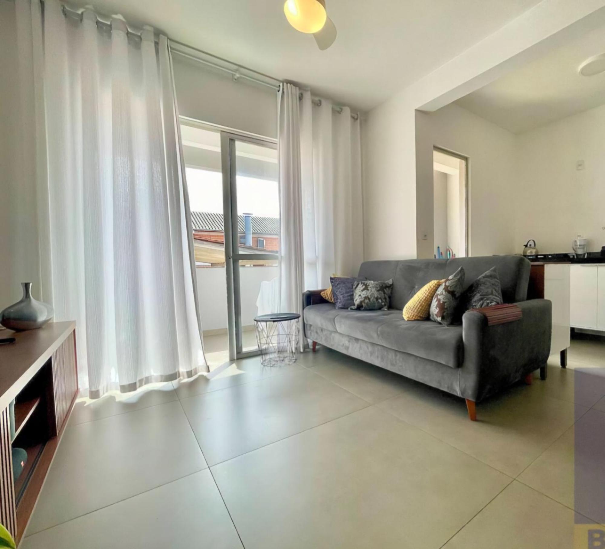 Amplo 200m Da Otima Localizacao Apartamento Florianopolis